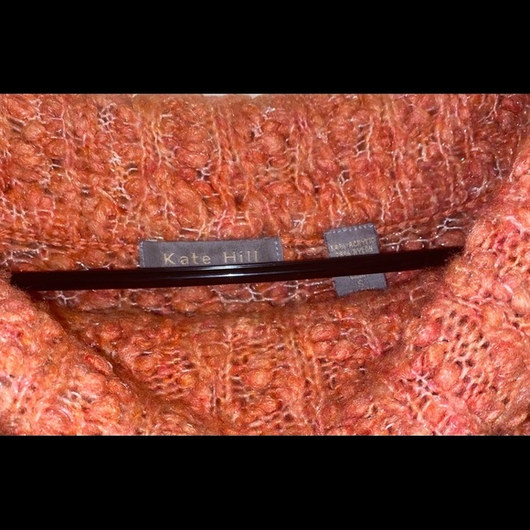 Kate Hill Casual Sweater - Picture 4 of 7